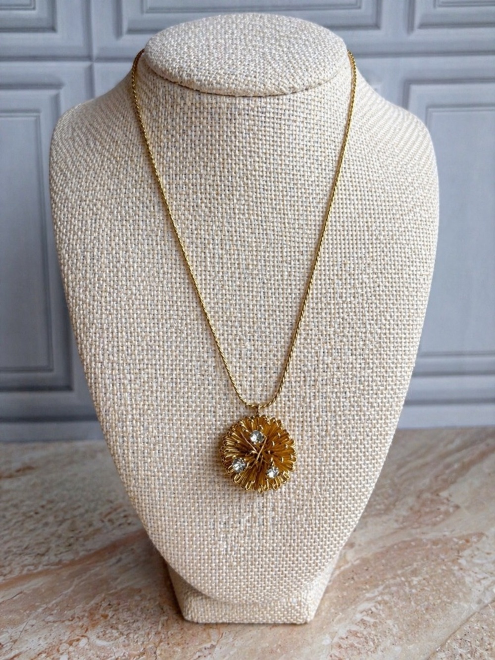 Vintage Gold Tone Floral Pendant Necklace Rhinestone Flower Retro 60s Statement
